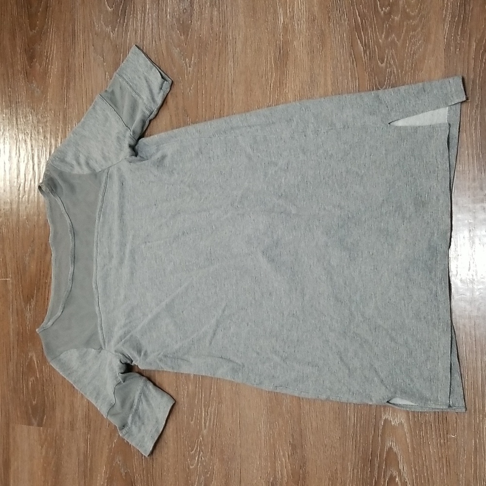 (L) LNBF Solid Color Top Eyelet Details Modern Contemporary Travel Loungewear